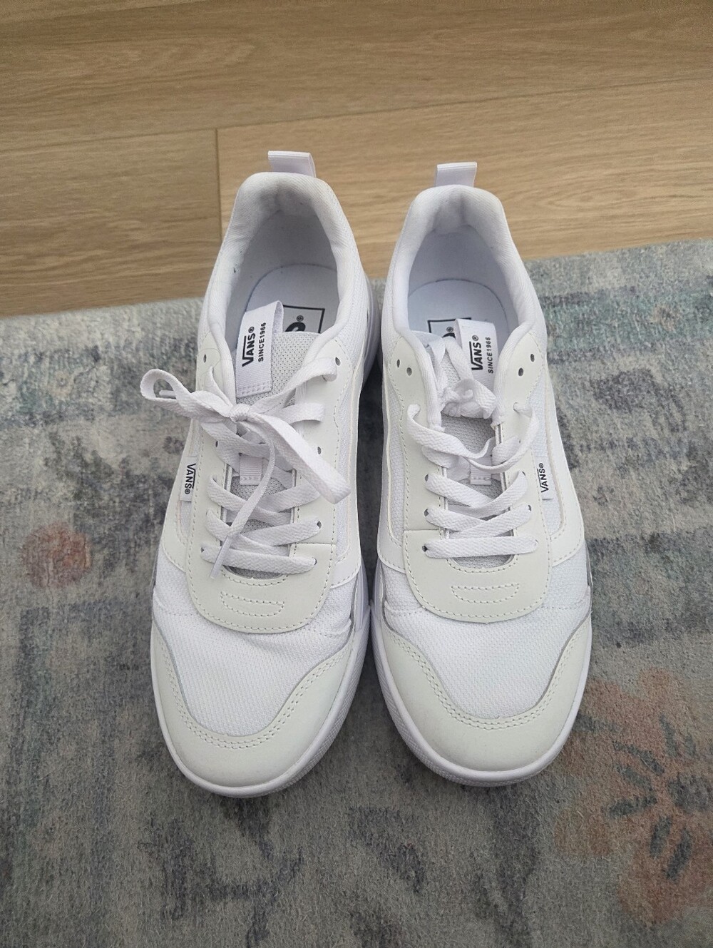 Vans Range EXP Sneaker - Womens
